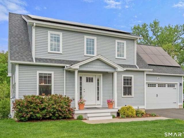 House for sale in Windsor Locks, Connecticut