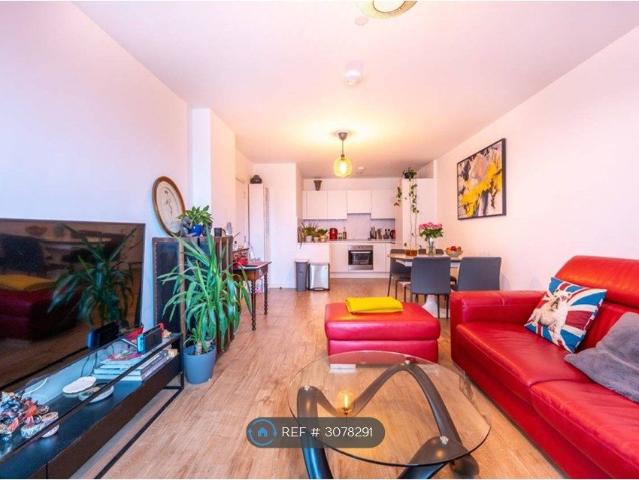 House for rent in London Borough of Newham, Greater London