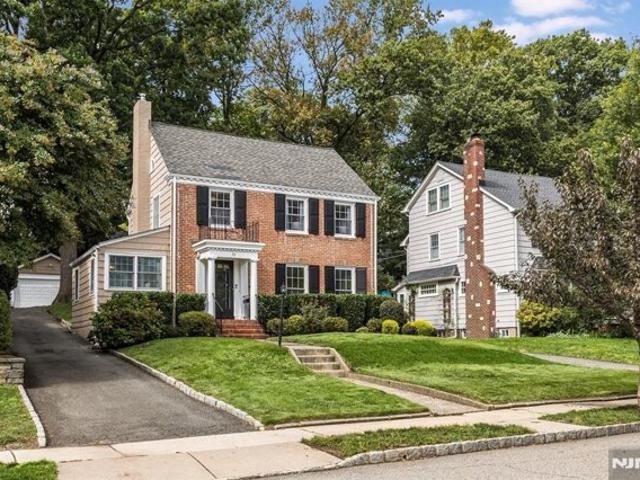 House for sale in Glen Ridge, Essex County