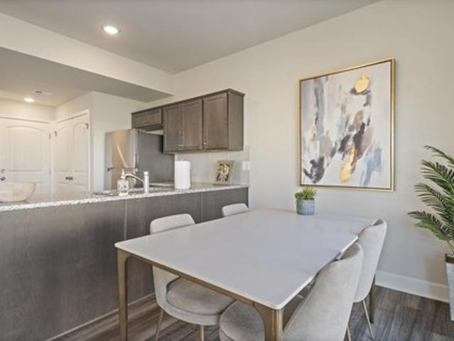 Townhouse for rent in Blue Springs