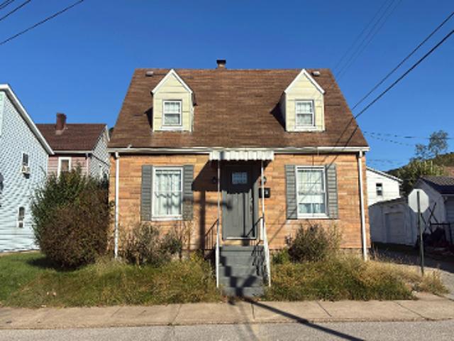House for sale in The Orchard, Follansbee