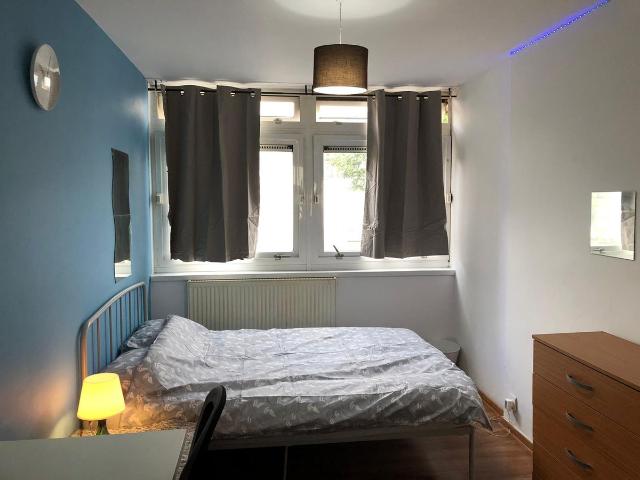 Room for rent in St. George in the East, Wapping