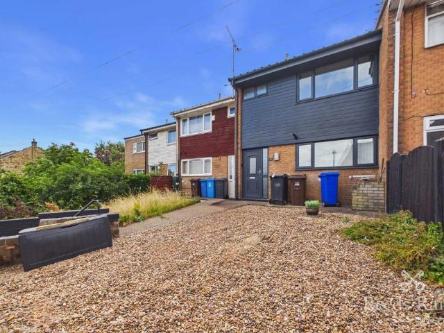 House for rent in Blackburn, Sheffield