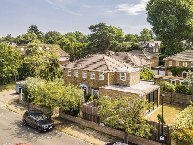 Apartment for rent in London Borough of Hounslow, Greater London