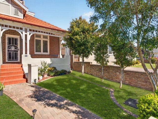 Townhouse for sale in Sydney, New South Wales