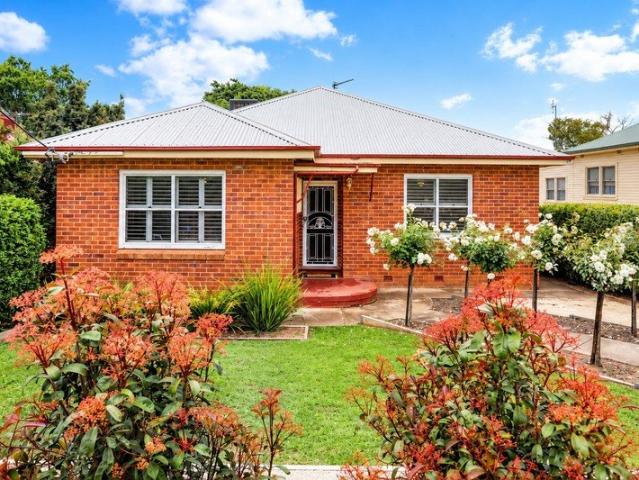 House for sale in West Tamworth, Tamworth
