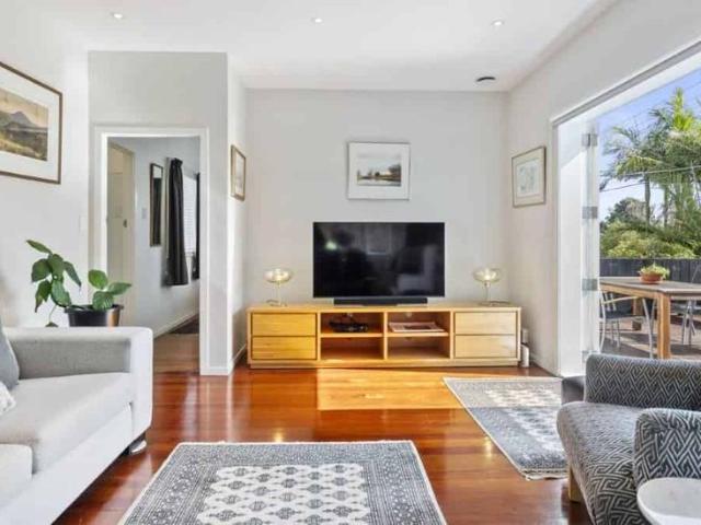 House for rent in Belmont