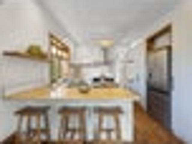 House for sale in Otakou
