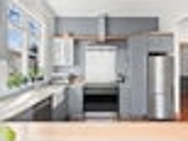 House for sale in Days Bay, Wellington
