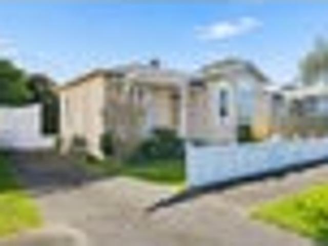House for sale in Balmoral