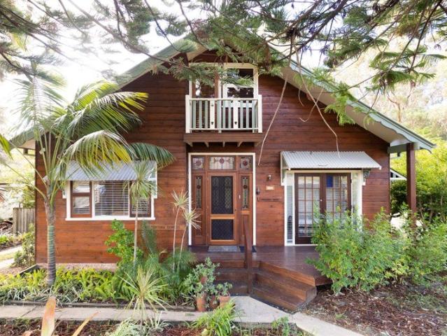 House for sale in Mollymook, New South Wales
