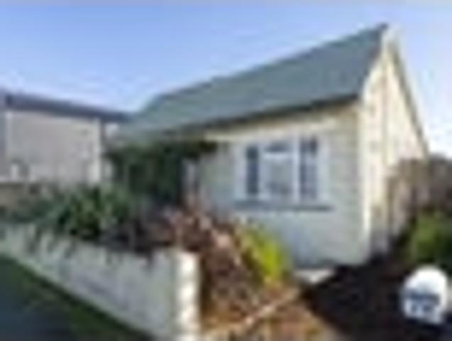 House for sale in Heathcote, Canterbury