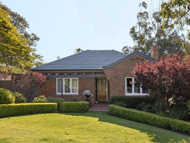 House for sale in Mount Claremont, City of Nedlands