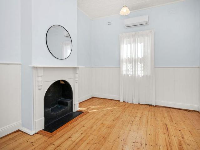 House for rent in Cockburn, Western Australia