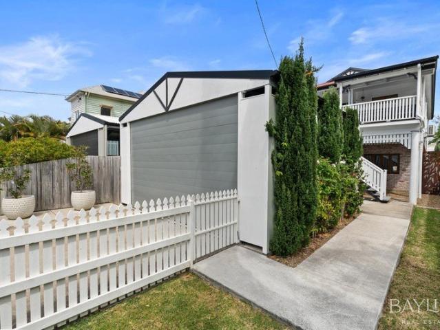 House for sale in Scarborough, Greater Brisbane