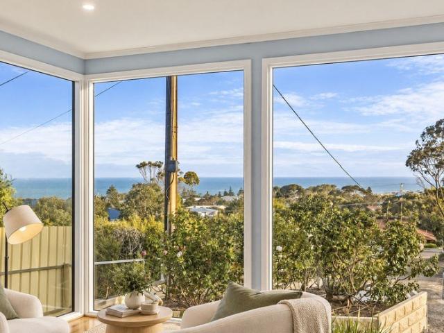 House for sale in Kingscote