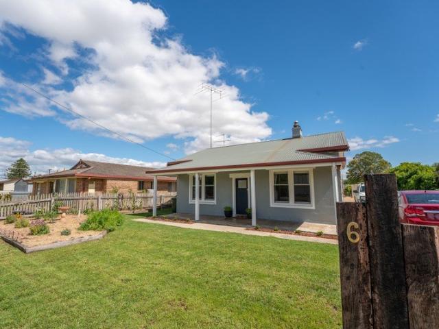 House for sale in Comaum, South Australia