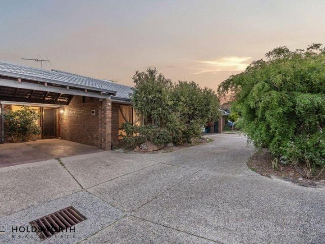 Villa for sale in Stirling, Western Australia
