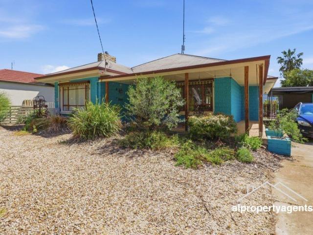 House for sale in Warracknabeal, Shire of Yarriambiack