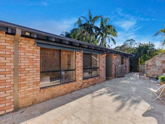 House for sale in Wyoming, Gosford