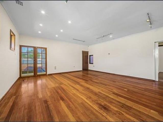 House for rent in Wilson, Western Australia