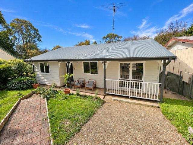 House for rent in Sydney, Blue Mountains City Council