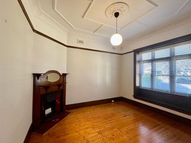 House for rent in Lower North Shore, Sydney