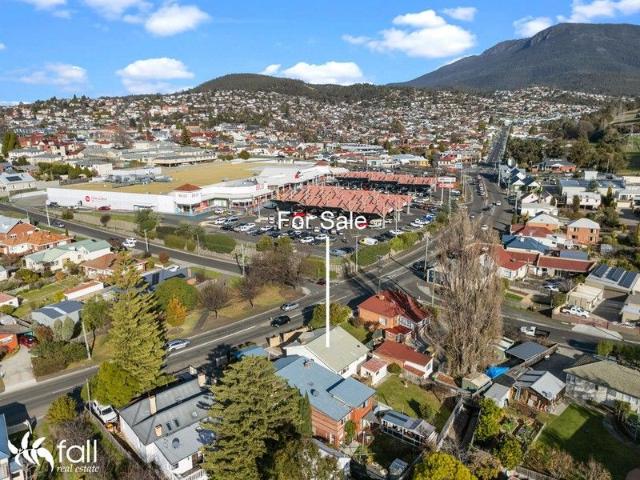 House for sale in New Town