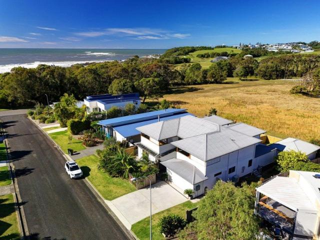 House for sale in Diamond Beach, New South Wales