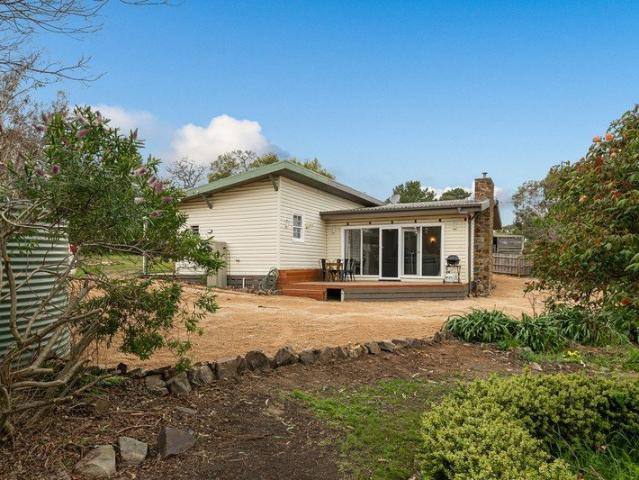 House for rent in Camerons Creek, Victoria