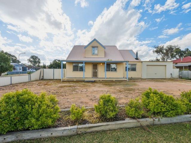 House for sale in Wentworth, New South Wales