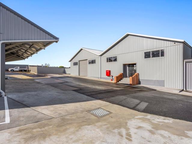 Retail for rent in Ballarat, Victoria