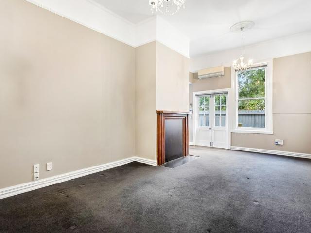 Apartment for rent in Heathcote, Canterbury