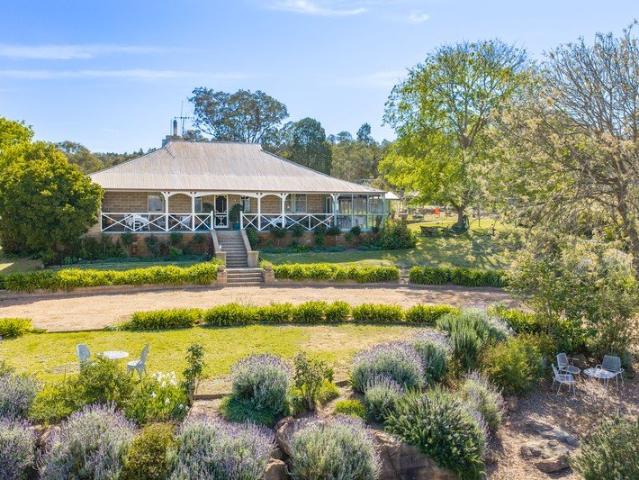 Cottage for sale in Gooloogong, Cowra Shire Council
