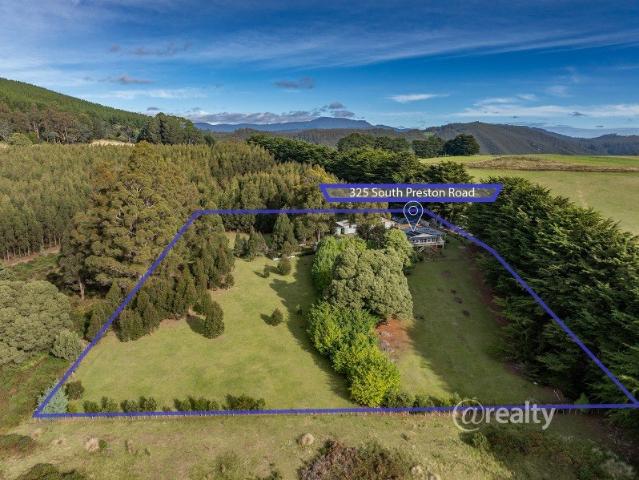 Cottage for sale in South Preston, Tasmania