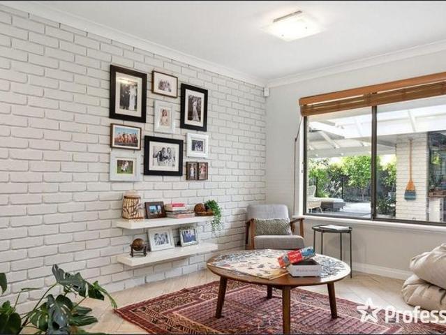 House for rent in Booragoon, Western Australia