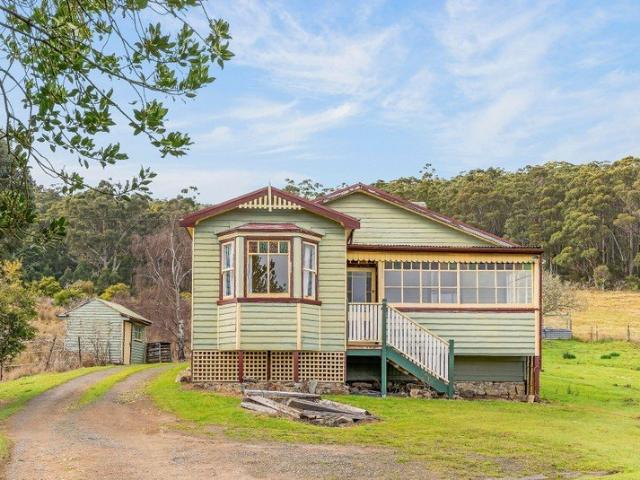 House for sale in Geeveston, Tasmania