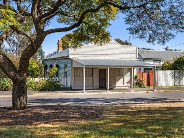 House for sale in Goombungee, Queensland