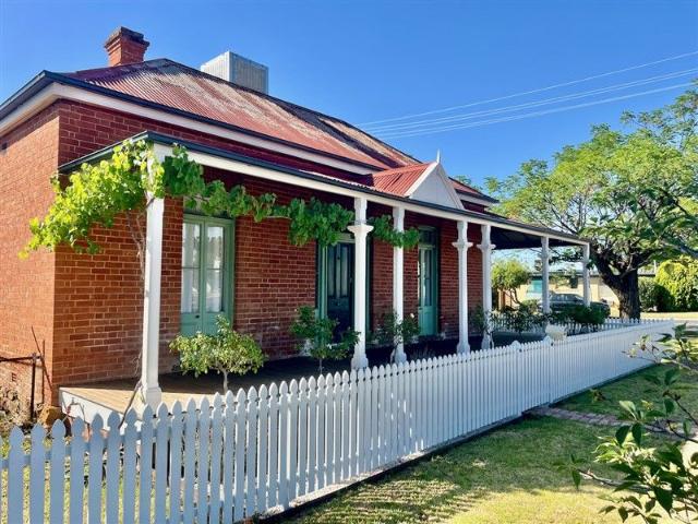 House for sale in Bedgerabong, New South Wales