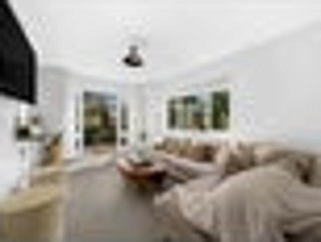 House for sale in Buckland, Franklin