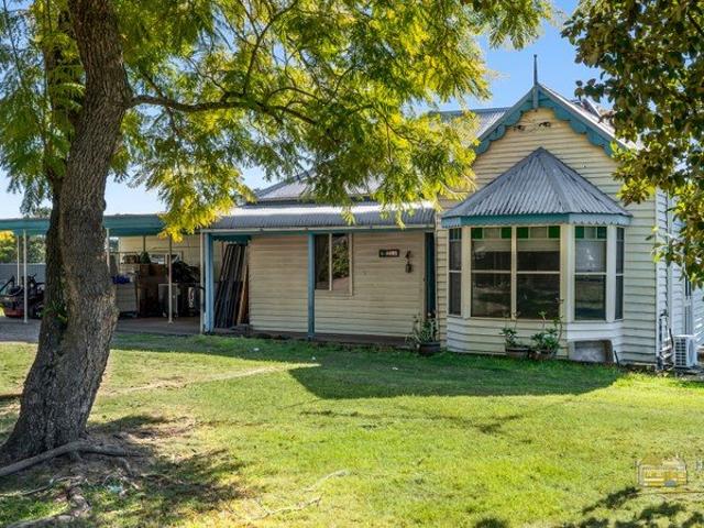 Cottage for sale in Sydney, New South Wales