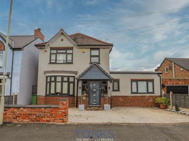 House for sale in Halesowen, Dudley