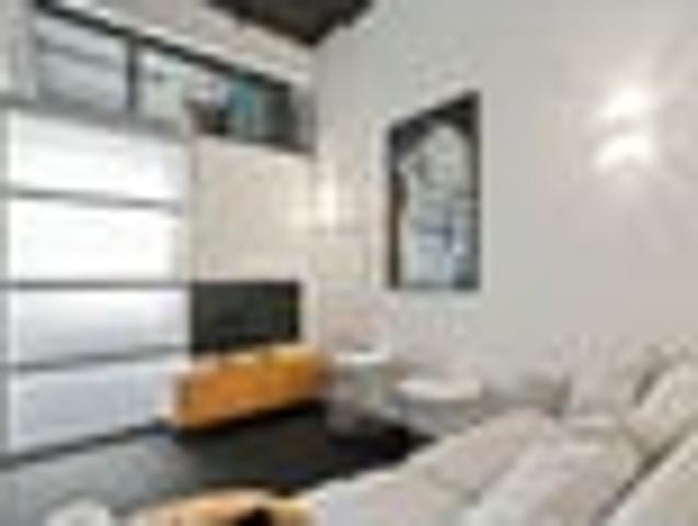 Apartment for sale in Auckland, Oroua County