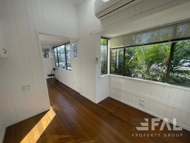 Office for rent in Toombul, Queensland