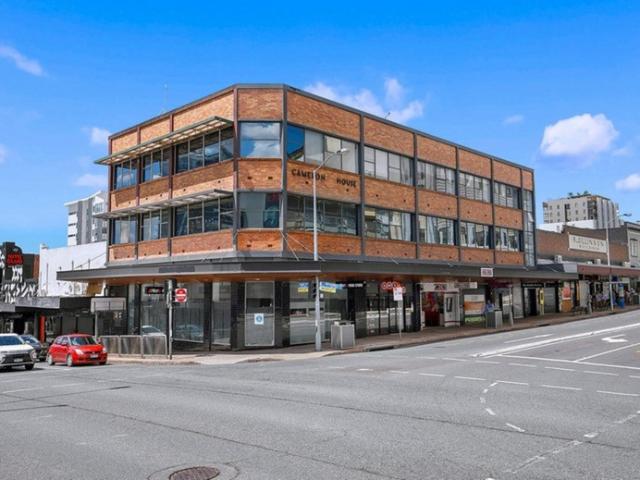 Office for rent in Toombul, Queensland