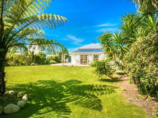 House for sale in Fairdown, West Coast