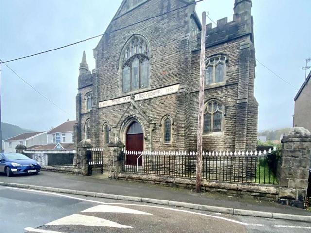House for sale in Cwmafan, Wales