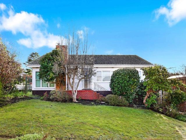 House for rent in Greensborough, Melbourne