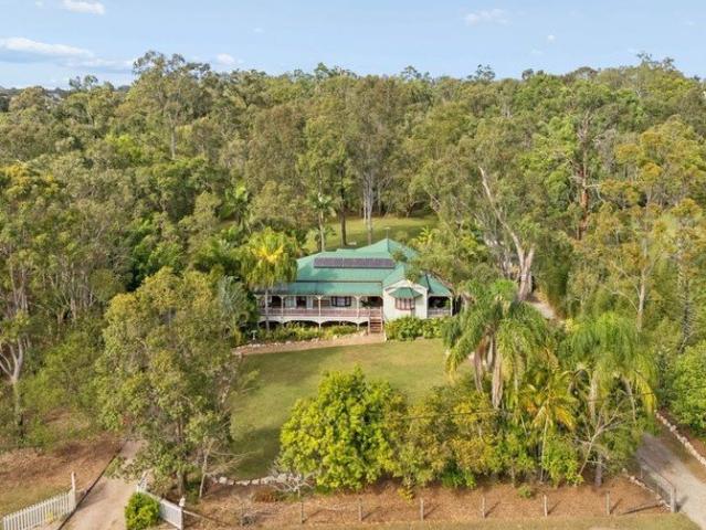 Cottage for sale in Toombul, Queensland