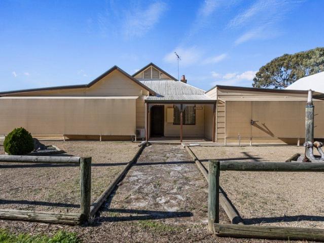 House for sale in Pine Point, Yorke Peninsula Council